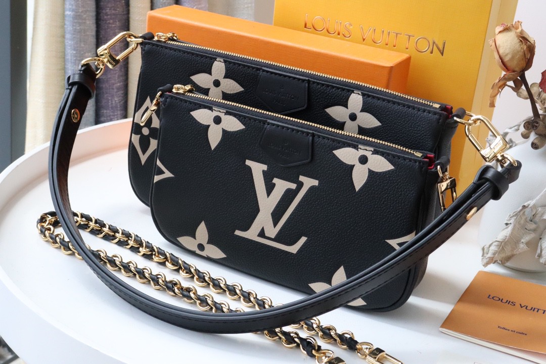 LouisVuitton ルイヴィトン マルチポシェットバッグ 2111