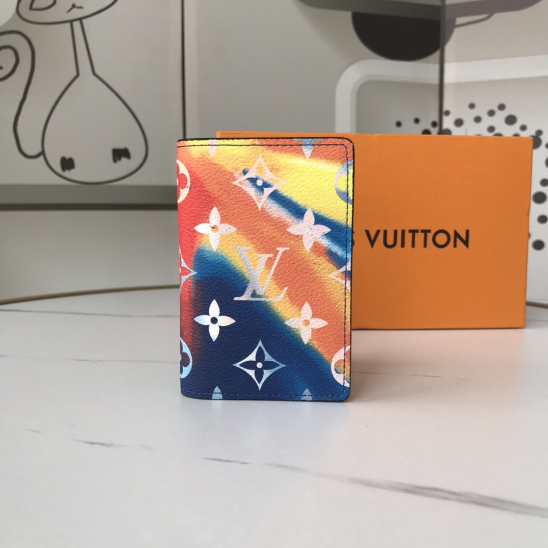LOUIS VUITTON ルイヴィトン 二つ折り短財布/短財布