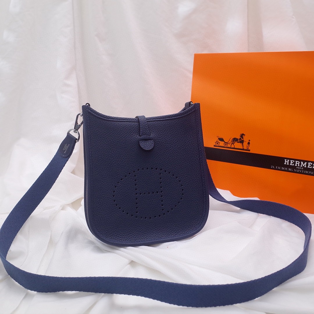 HERMES(エルメス) エヴリン17 手作り ミニショルダーバッグ