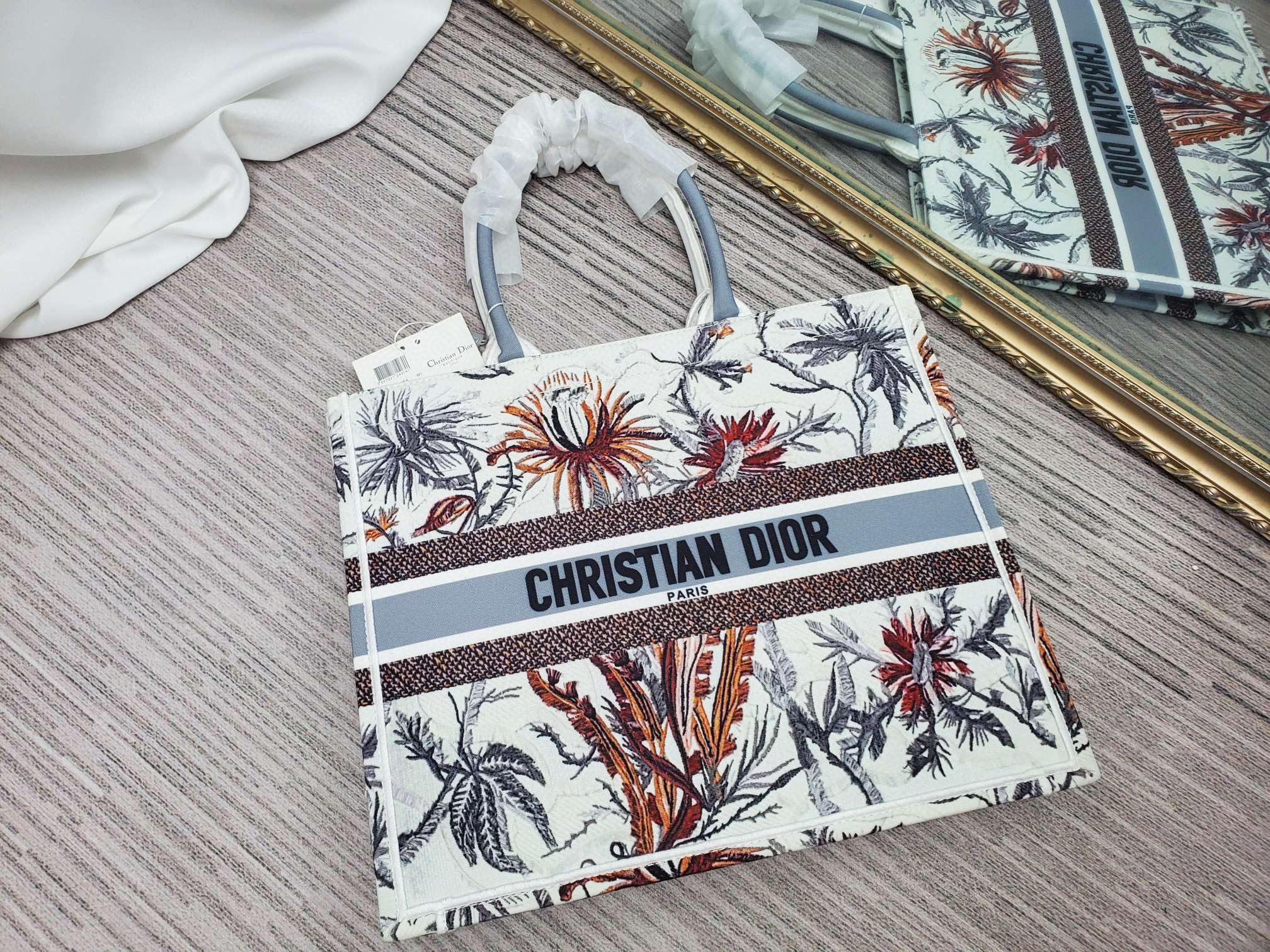 クリスチャンディオール 新品 大サイズ ショッピングバッグ