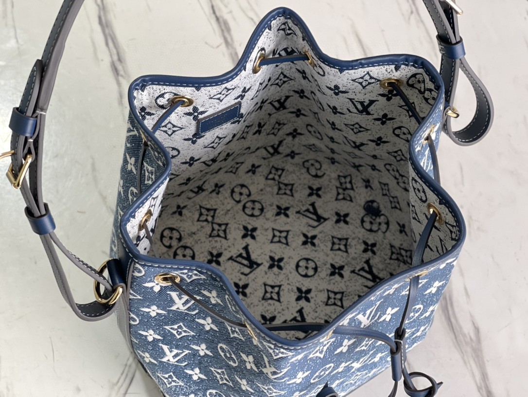 Louis Vuitton ルイヴィトン PETITE NOE デニム バッグ