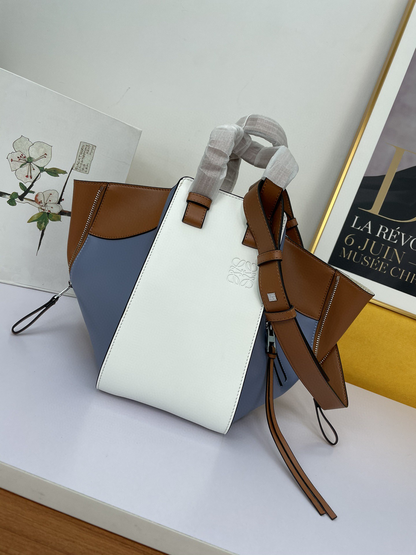 LOEWE ロエベ 小サイズ 2WAYショルダーバッグ 2108