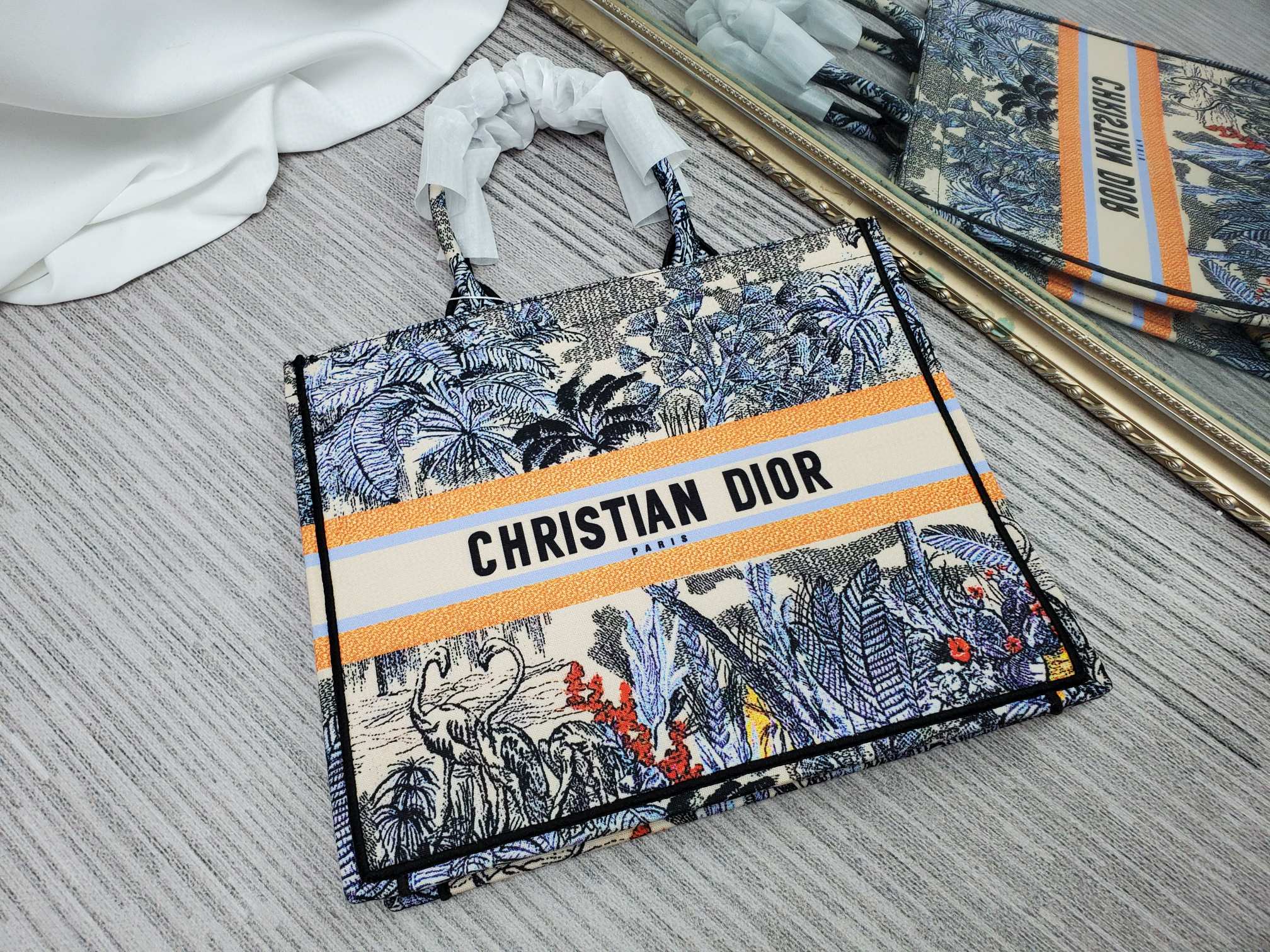 クリスチャンディオール 新品 大サイズ ショッピングバッグ