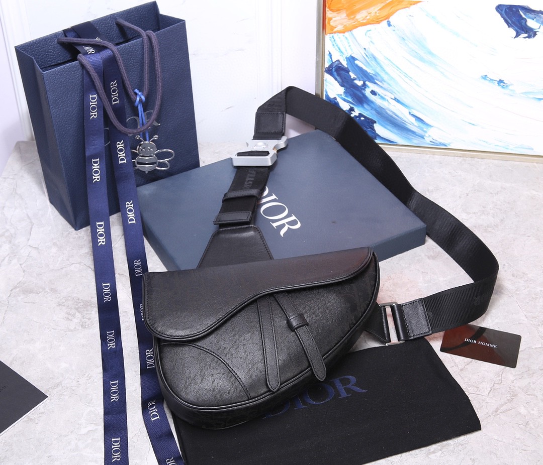 クリスチャンディオール Super品 26 ショルダーバッグ