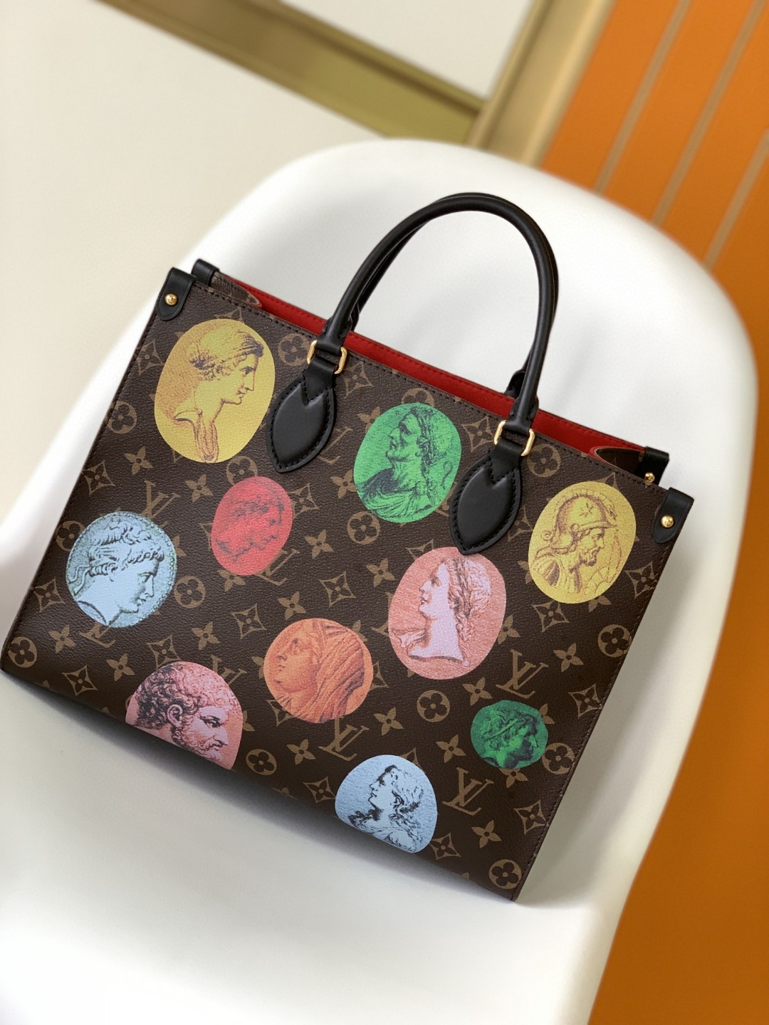 Louis Vuitton オンザゴーMM バッグ モノグラム レザー