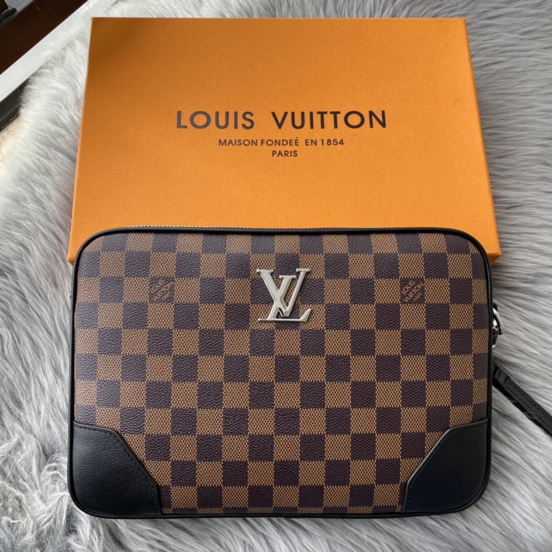 LOUIS VUITTON ルイヴィトン 21SSセカンドバッグ 2111