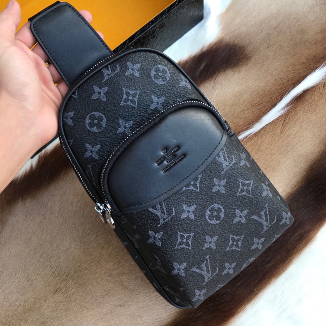 LOUIS VUITTON ルイヴィトン ウェストポーチ