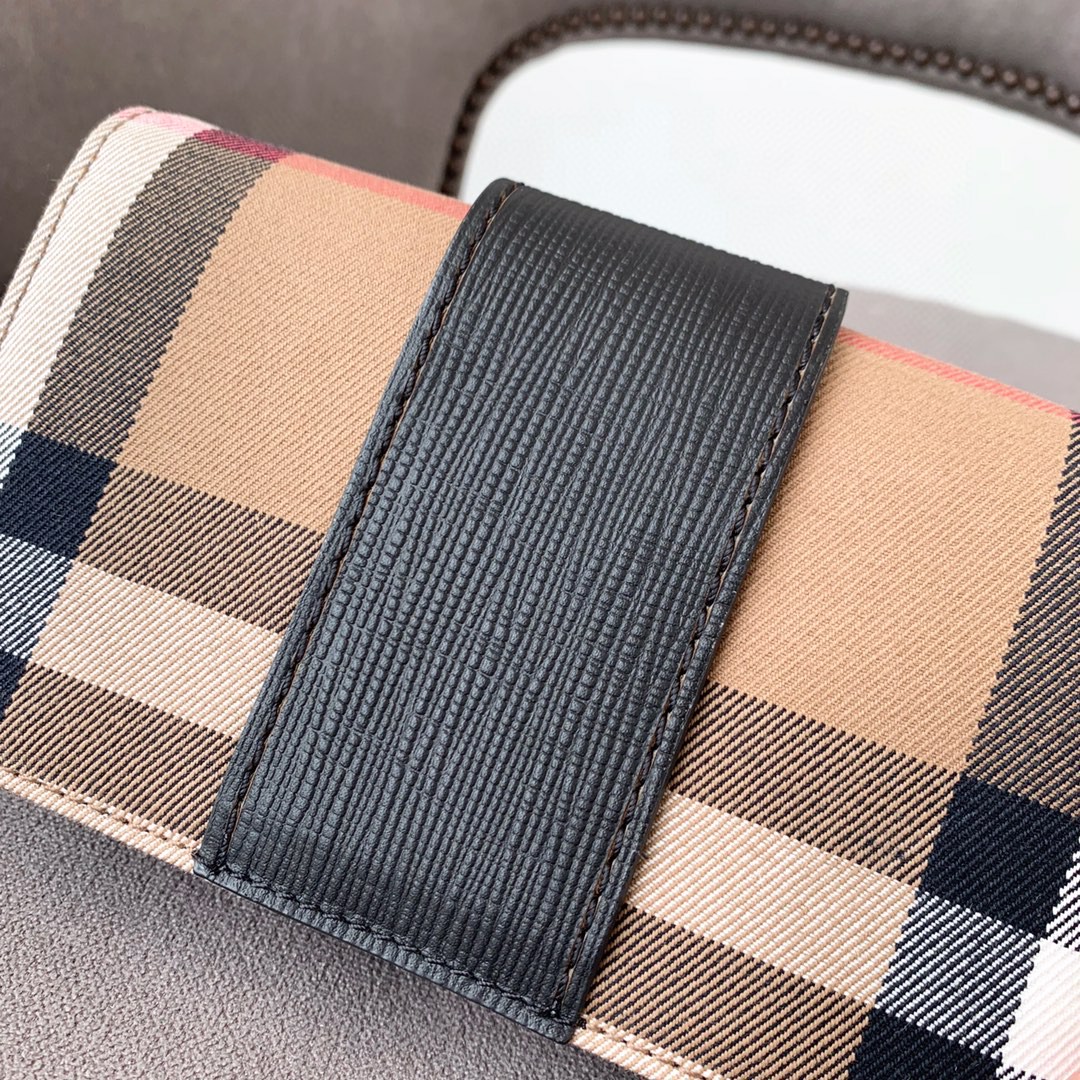 BURBERRY バーバリー Super品 ミニショルダーバッグ