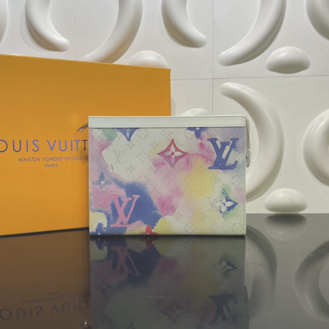 LouisVuitton ルイヴィトン ポシェット?ヴォワヤージュ