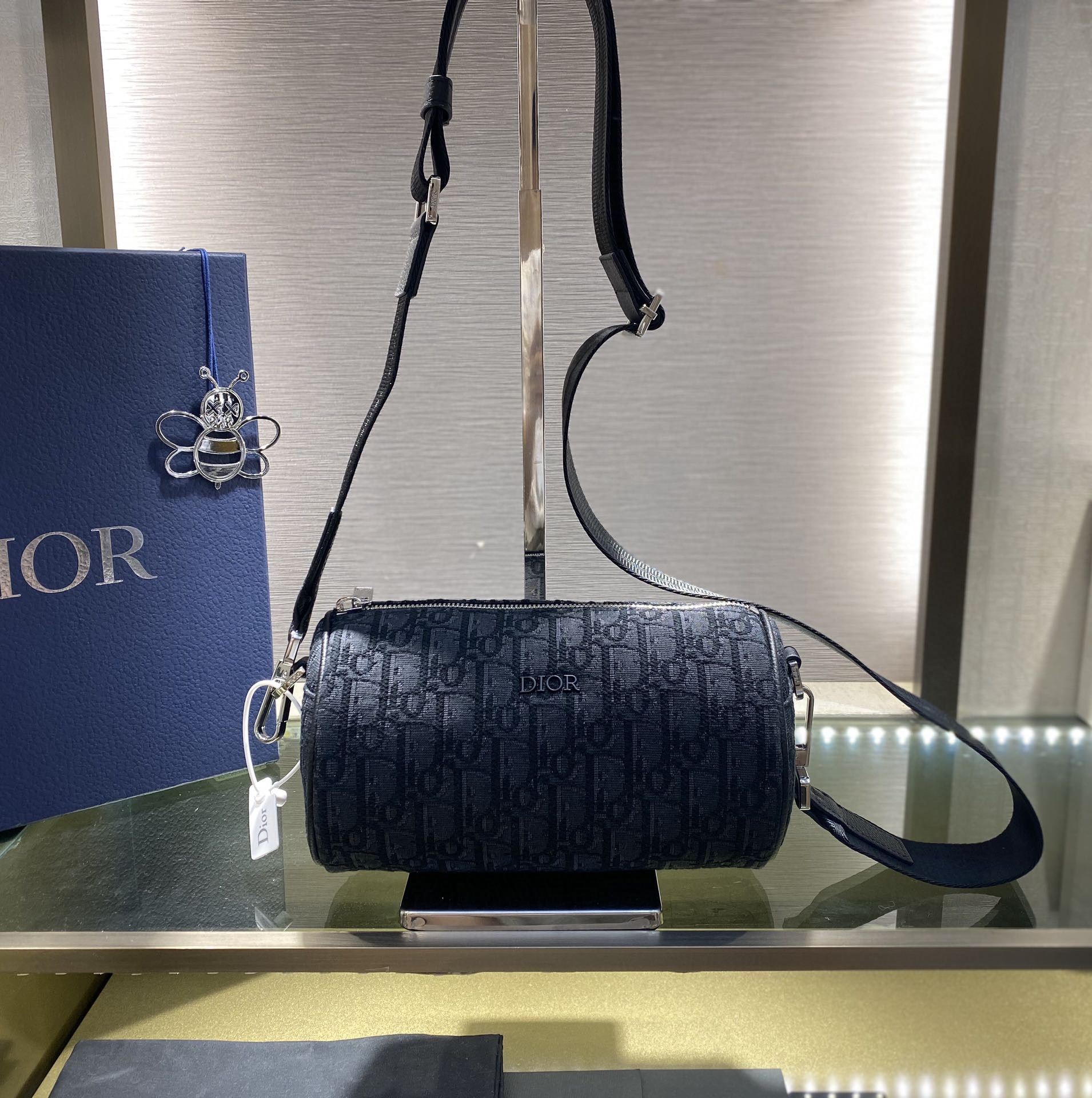 クリスチャンディオール 新品 ショルダーバッグ