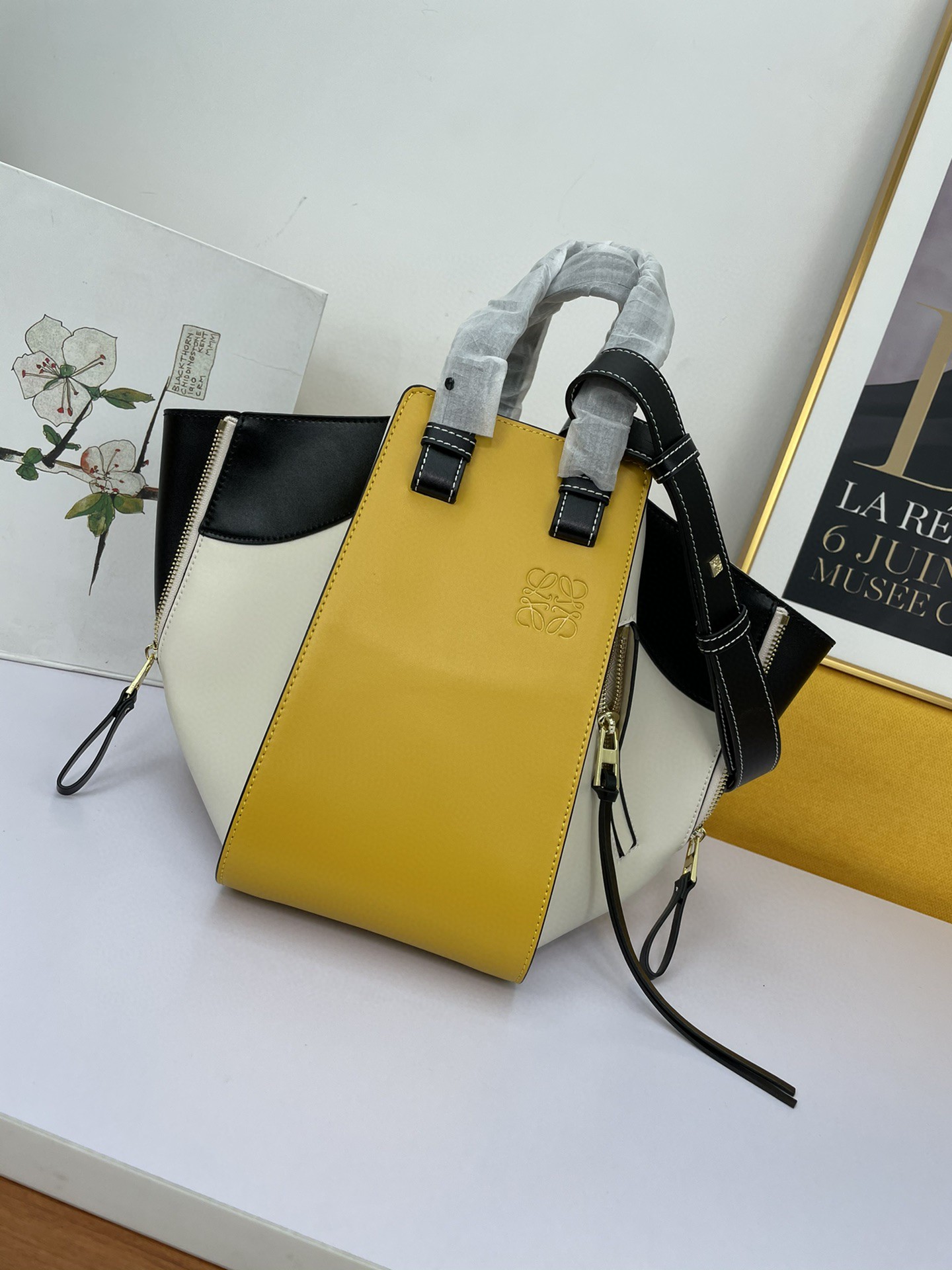 LOEWE ロエベ 小サイズ 2WAYショルダーバッグ 2108