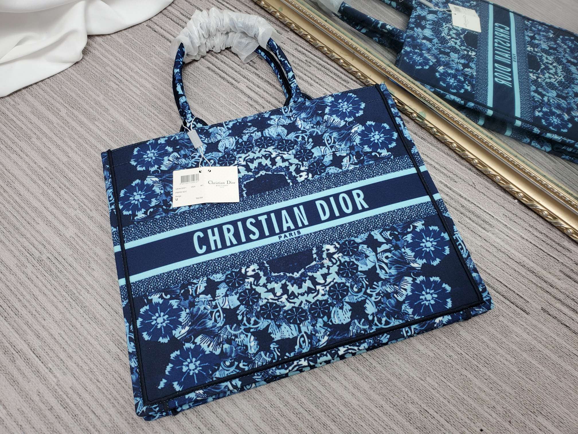 クリスチャンディオール 新品 大サイズ ショッピングバッグ
