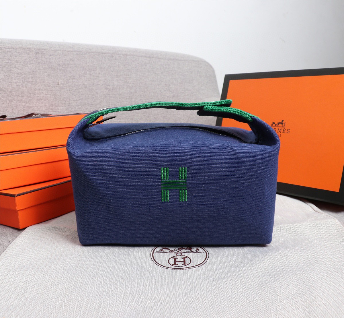 HERMES/エルメス 人気商品 大サイズ コスメポーチ