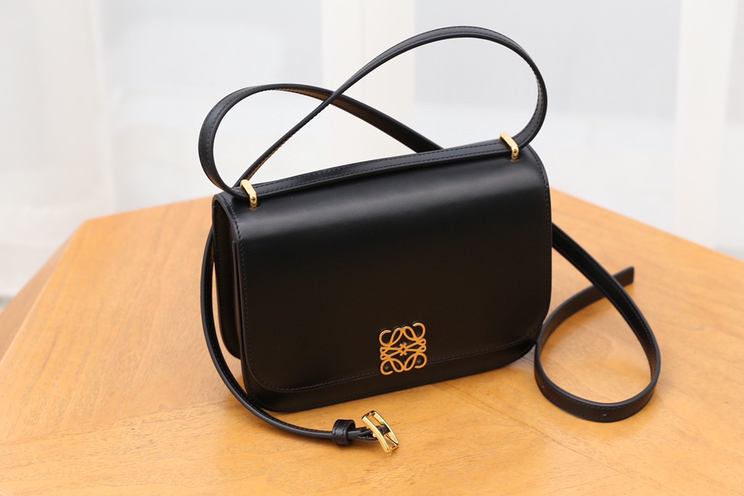 LOEWE ロエベ 2021新作通販 2WAY ショルダーバッグ 2108