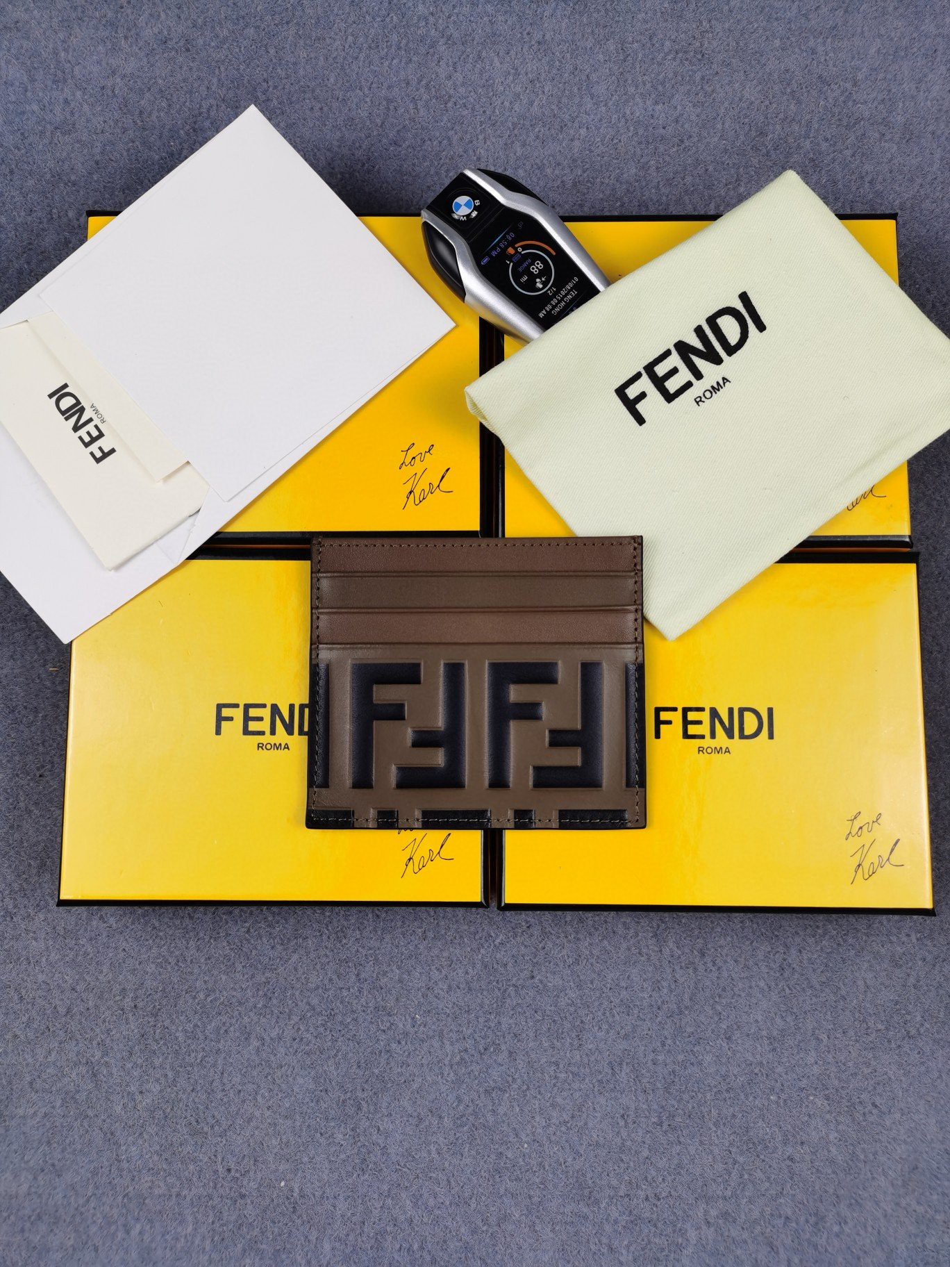 FENDI フェンディ 新作通販 短財布/カードケース 2108