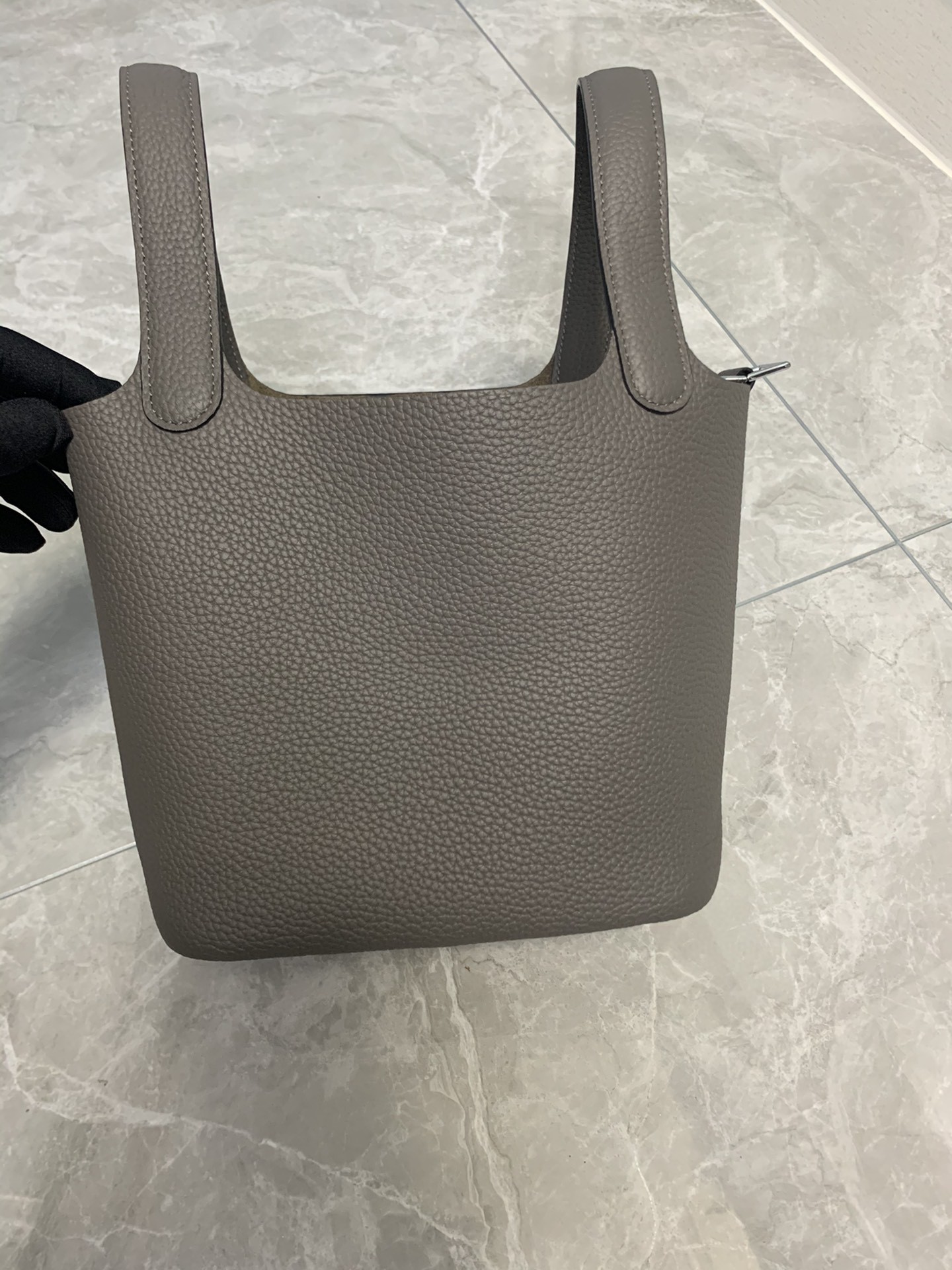 エルメス ハンドバッグ ピコタンロック18