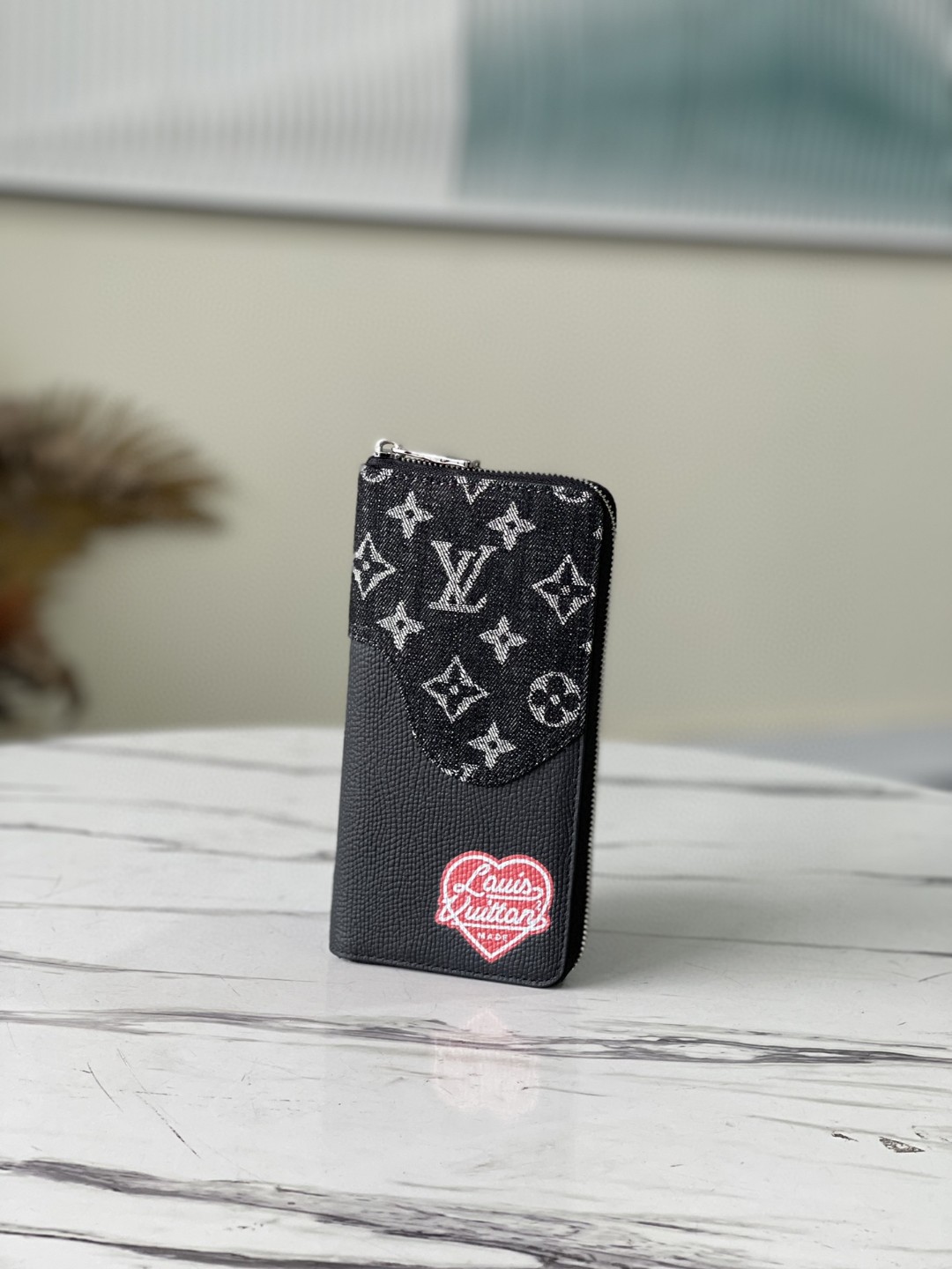 LV ルイヴィトン 21SSラウンドファスナー式財布