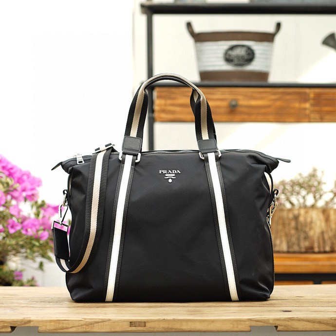 PRADA プラダ 新作ナイロン 2WAY トートバッグ 2108GXJ