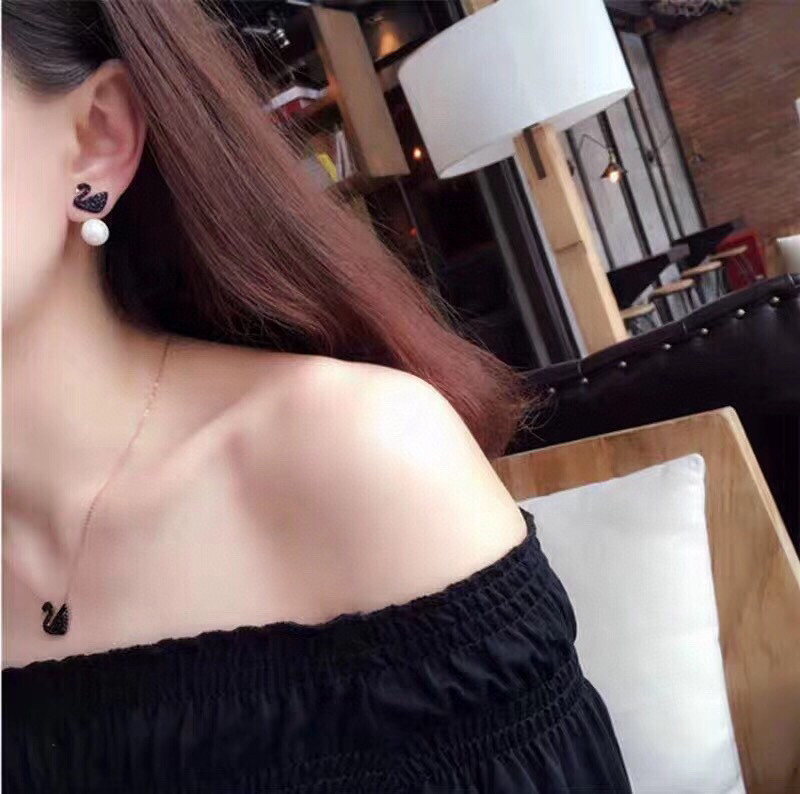 Swarovski スワロフスキー 超美品 ネックレス ペンダント