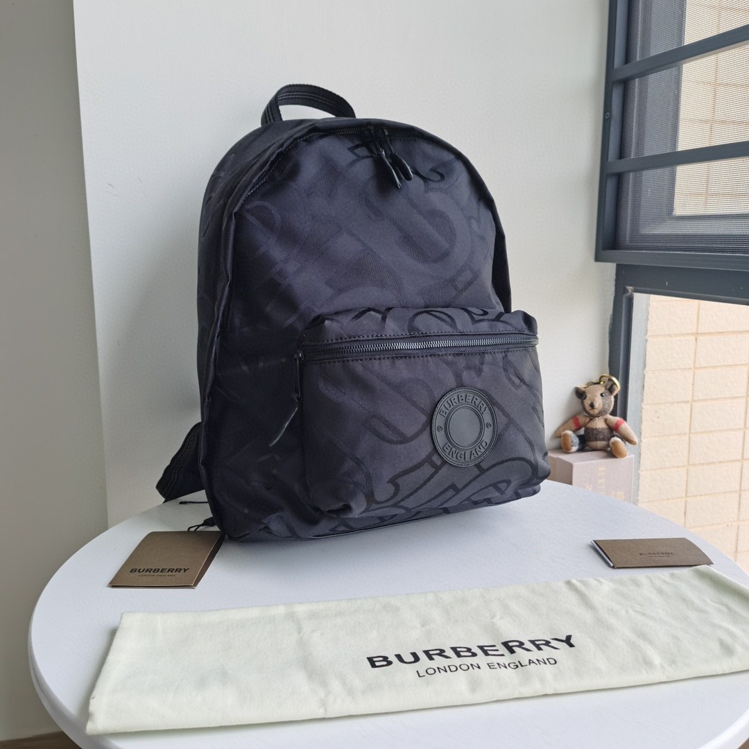 BURBERRY バーバリー 21SSメンズ 後背包 リュック