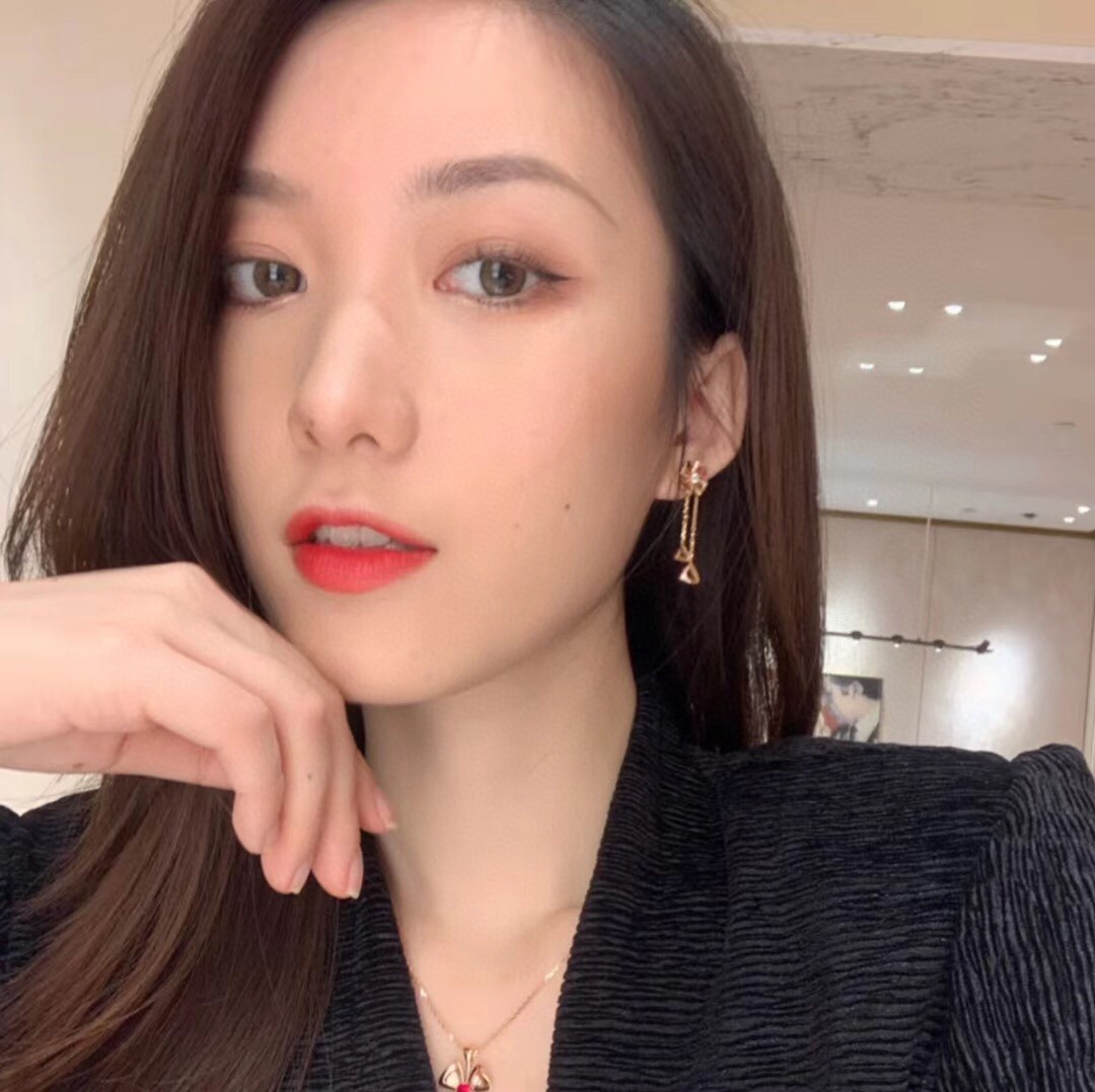 今季の新作 BVLGARI ブルガリ ピアス イアリング