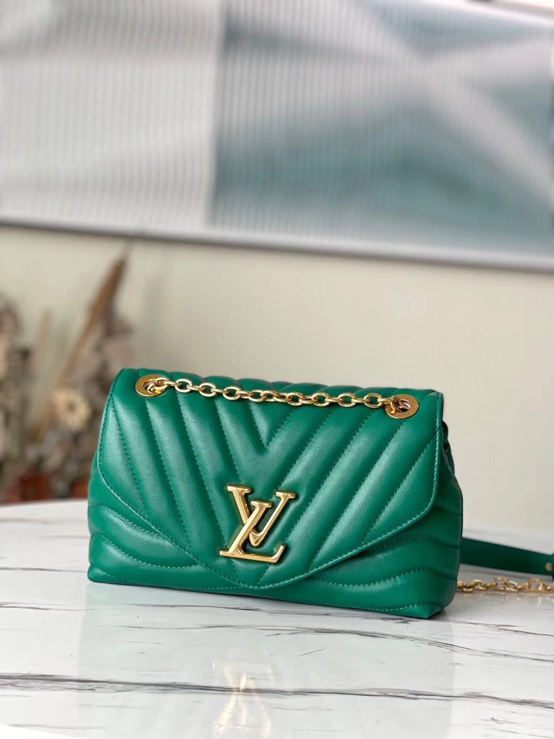 LV ルイヴィトン 新作通販 チェーンショルダーバッグ