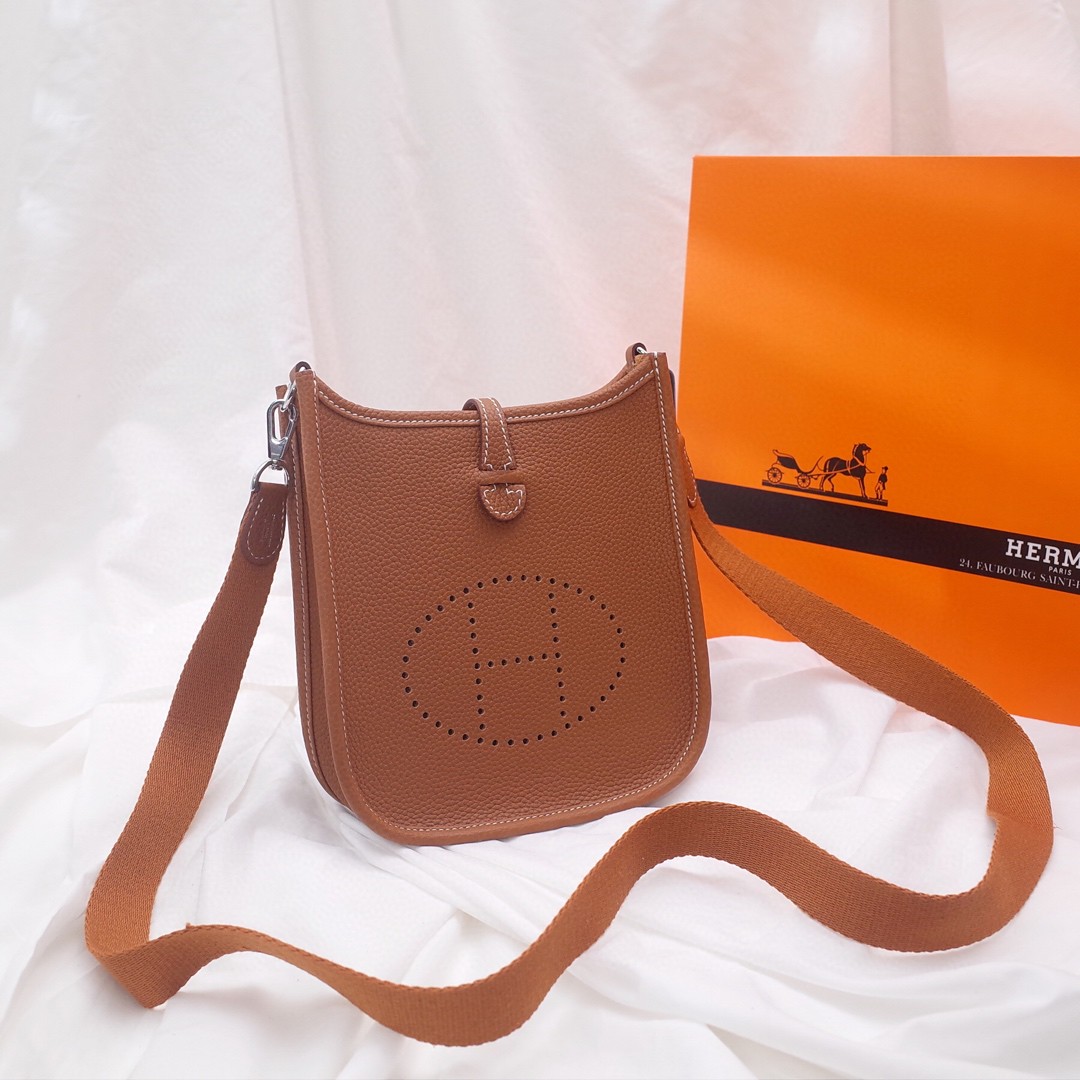 HERMES(エルメス) エヴリン17 手作り ミニショルダーバッグ