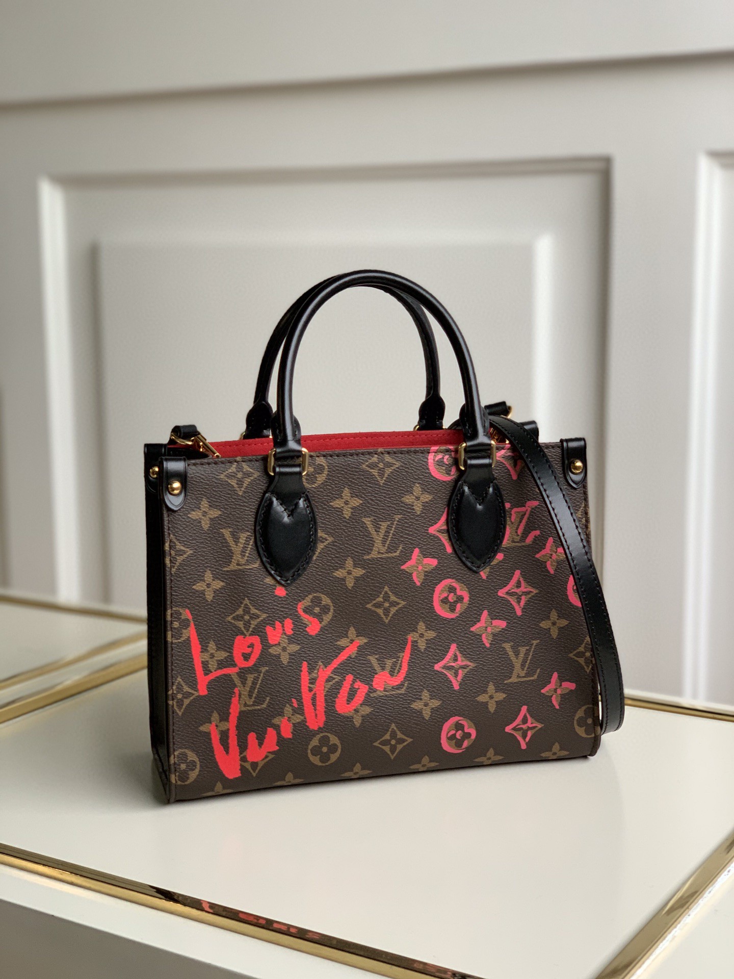 LV ルイヴィトン 2021新作通販 小サイズ ハンドバッグ