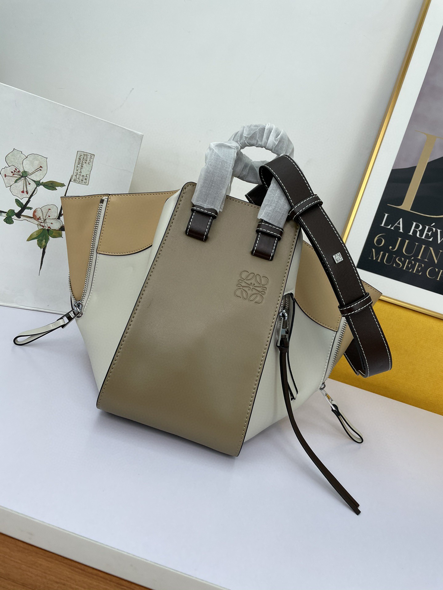 LOEWE ロエベ 小サイズ 2WAYショルダーバッグ 2108