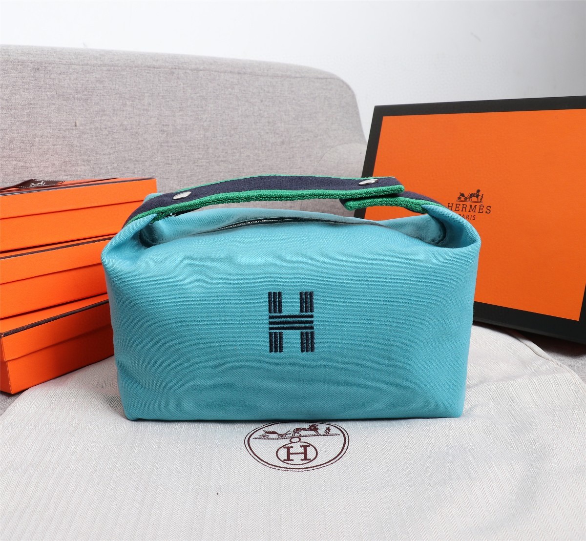 HERMES/エルメス 人気商品 大サイズ コスメポーチ