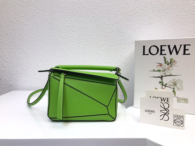 LOEWE ロエベ 2021SSョルダーハンドバッグ