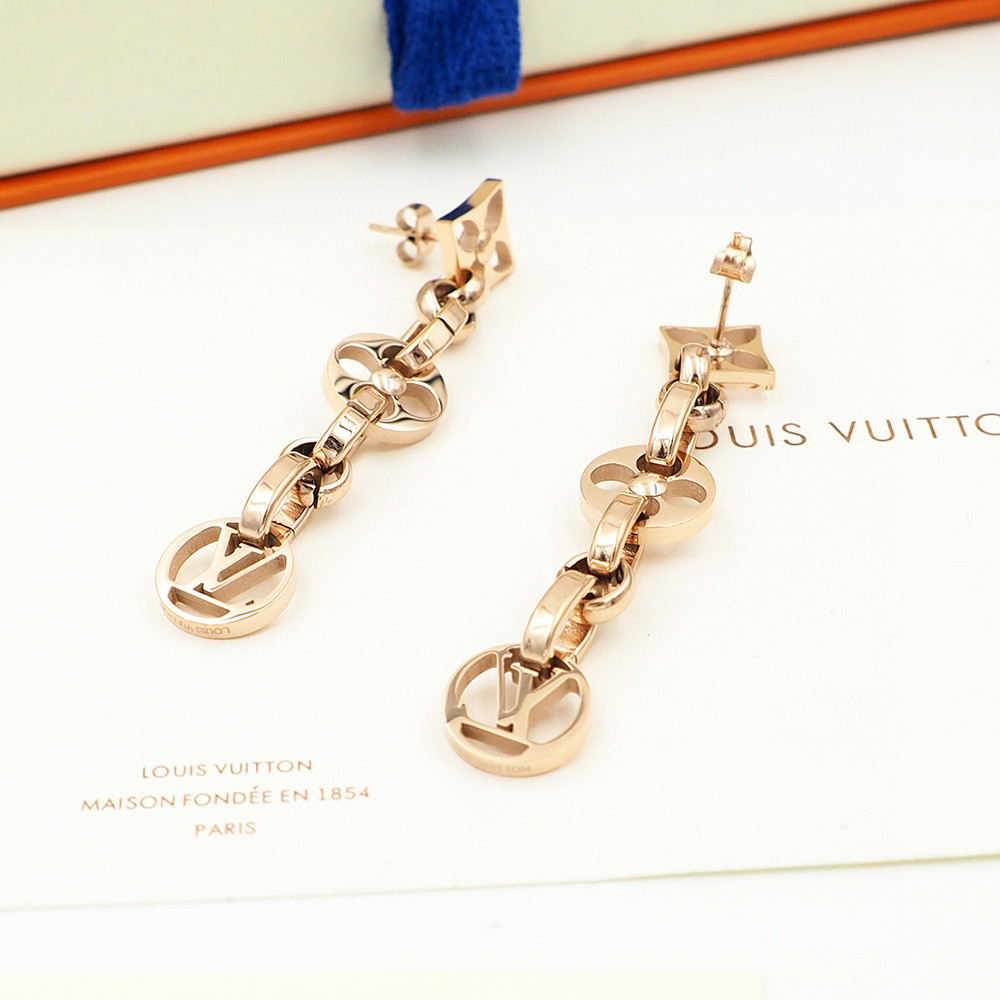 今季の新作 LV ルイヴィトン ピアス イアリング