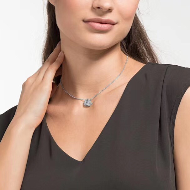 Swarovski スワロフスキー 超美品 ネックレス ペンダント