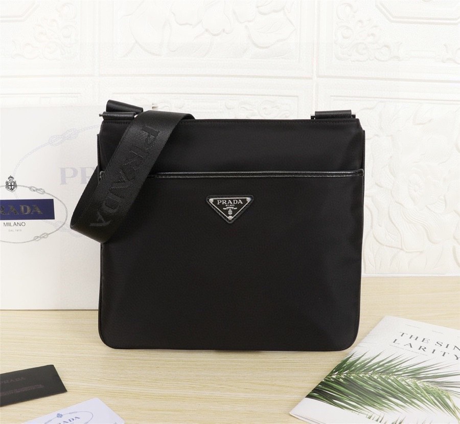 人気 PRADA プラダ メンズ専用鞄 ボストンバッグ BLM