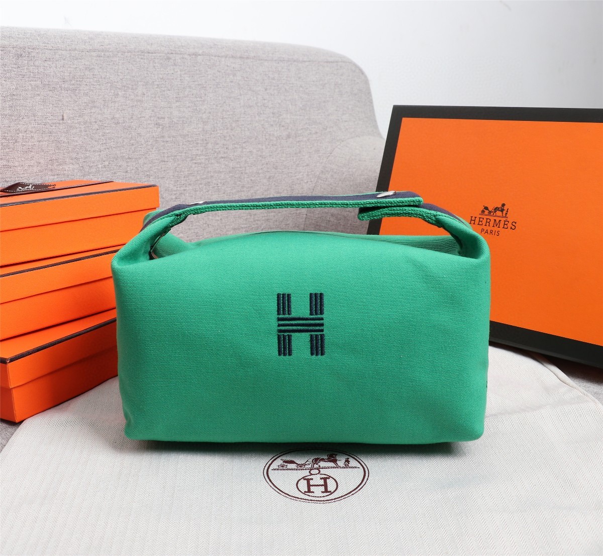 HERMES/エルメス 人気商品 小サイズ コスメポーチ