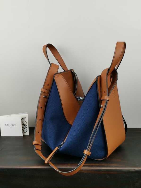 LOEWE ロエベ 2021SSハンドバッグ 小サイズ 2107
