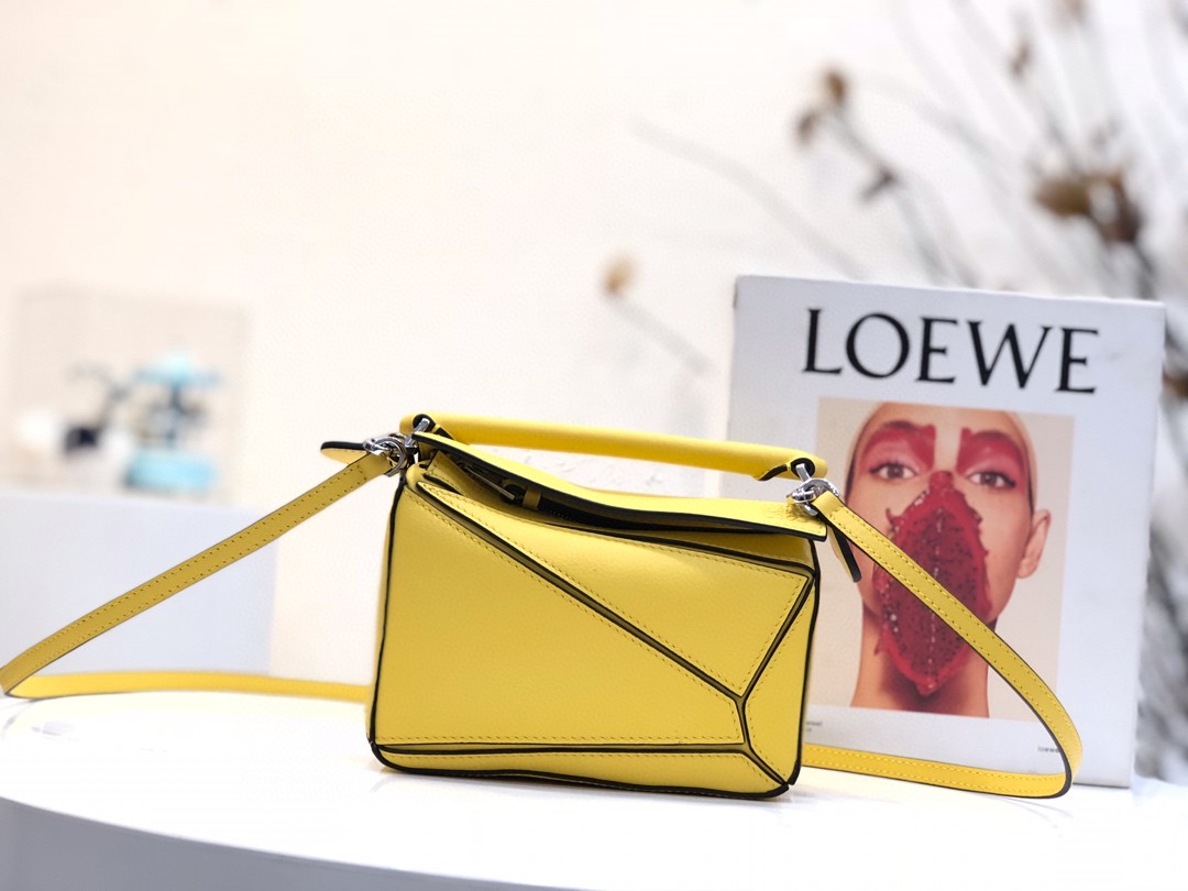 LOEWE ロエベ 2021SSョルダーハンドバッグ
