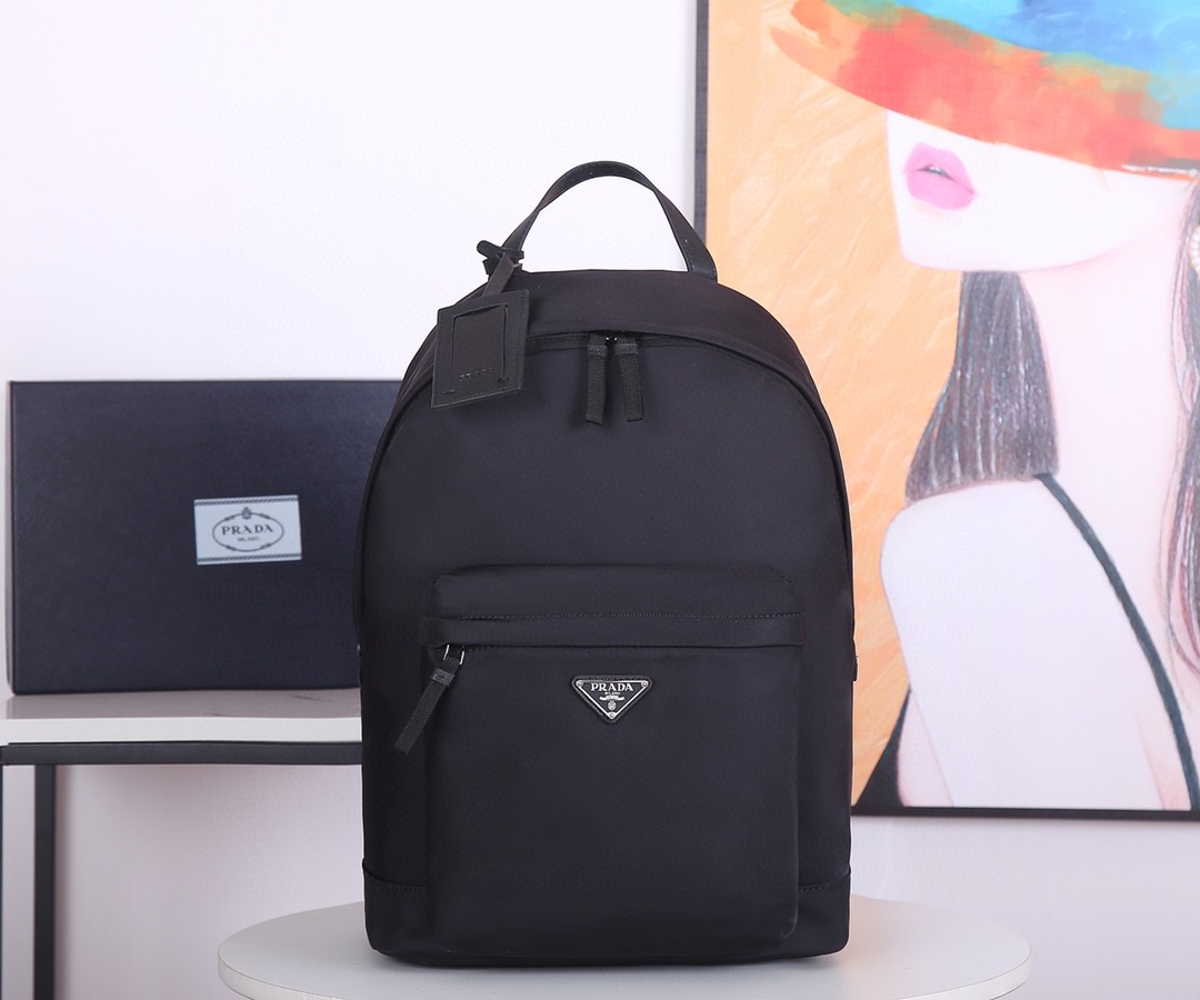 PRADA プラダ 2021新作通販 ナイロン 後背包 リュック