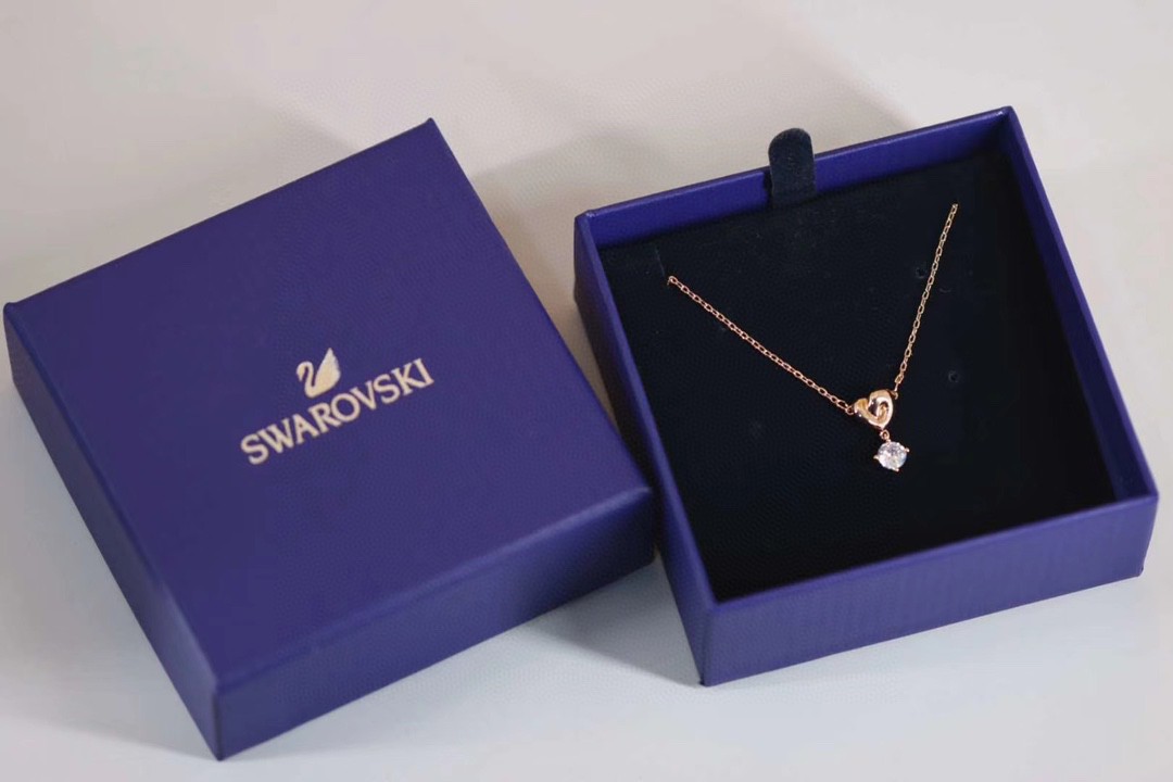 Swarovski スワロフスキー 超美品 ネックレス ペンダント