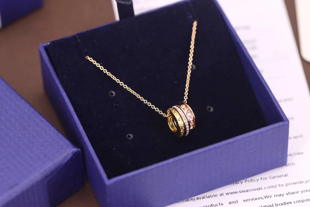 Swarovski スワロフスキー 超美品 ネックレス ペンダント