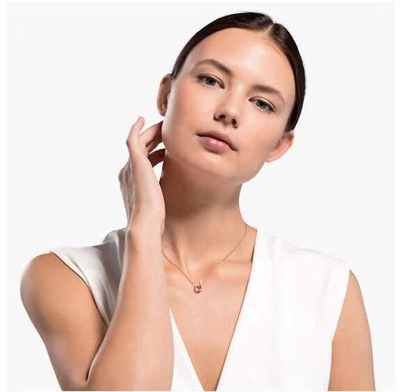 Swarovski スワロフスキー 超美品 ネックレス ペンダント