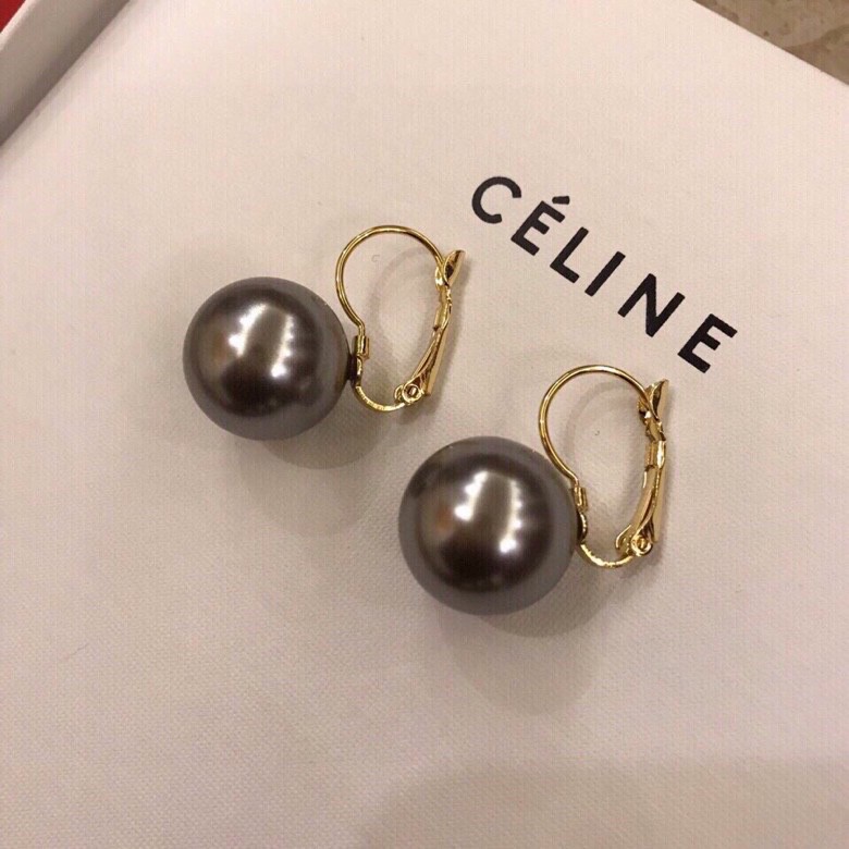 セリーヌ（CELINE）超美品 ピアス イアリング