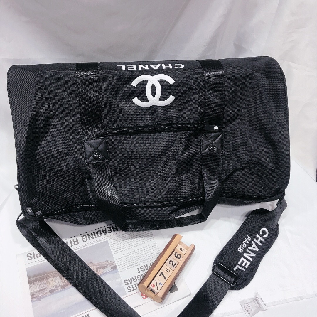 新作通販 CHANEL シャネル キャリーバッグ