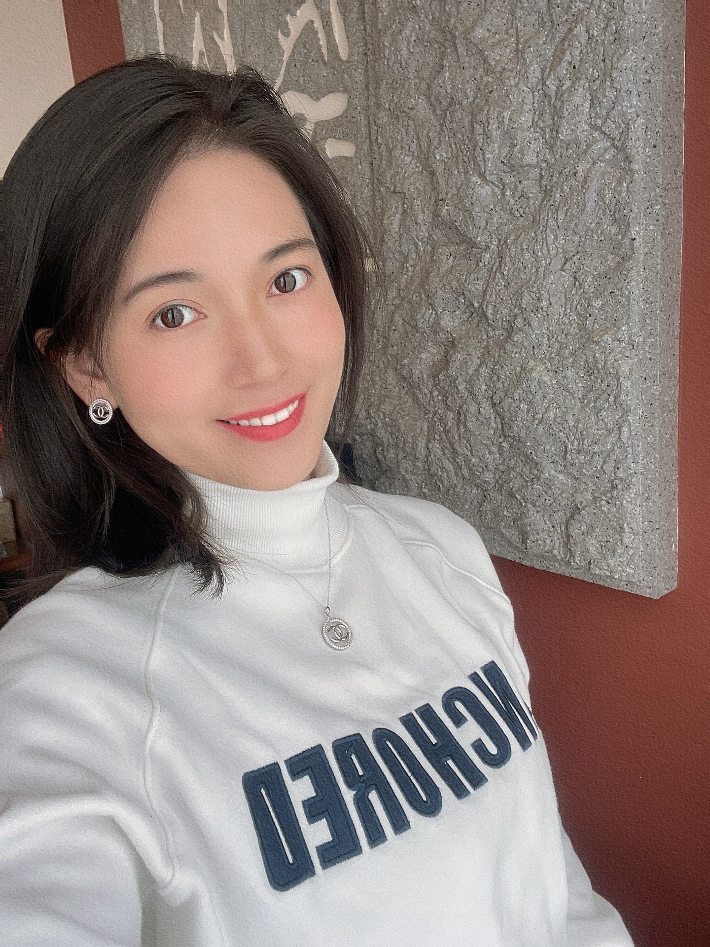 CHANEL シャネル 人気新品 2点スーツ ネックレス イアリング