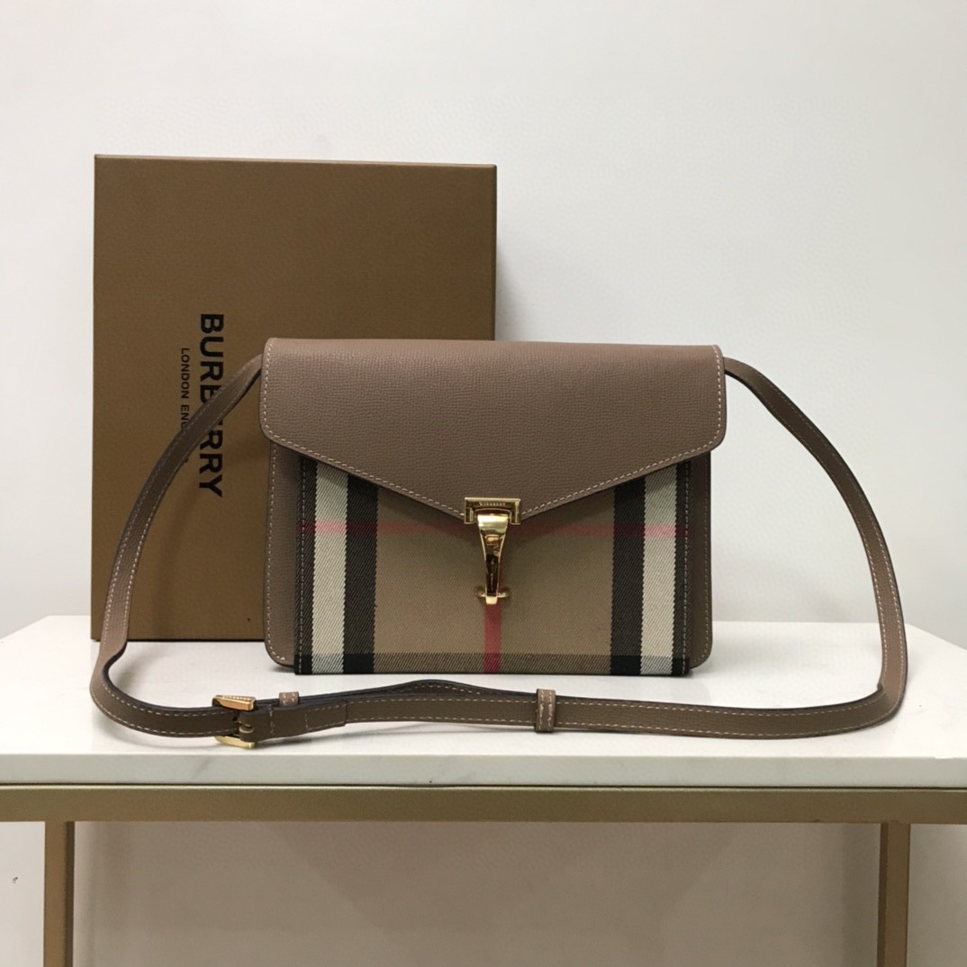 バーバリー Super品 バッグ/ショルダーバッグ