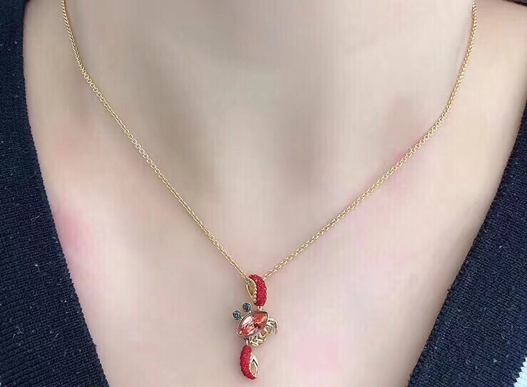 Swarovski スワロフスキー 超美品 ネックレス ペンダント