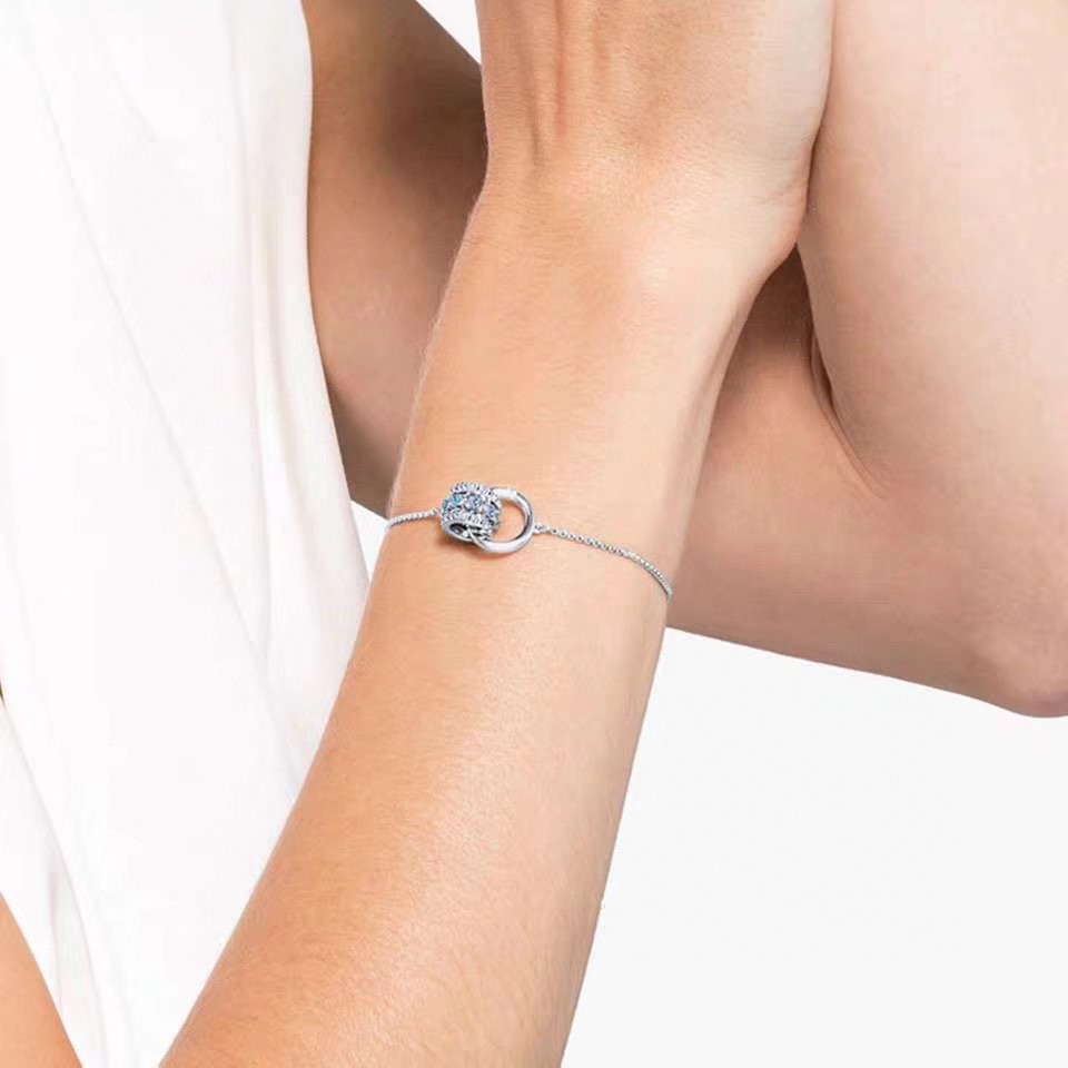 Swarovski スワロフスキー 超美品 レスレット ブレスレット