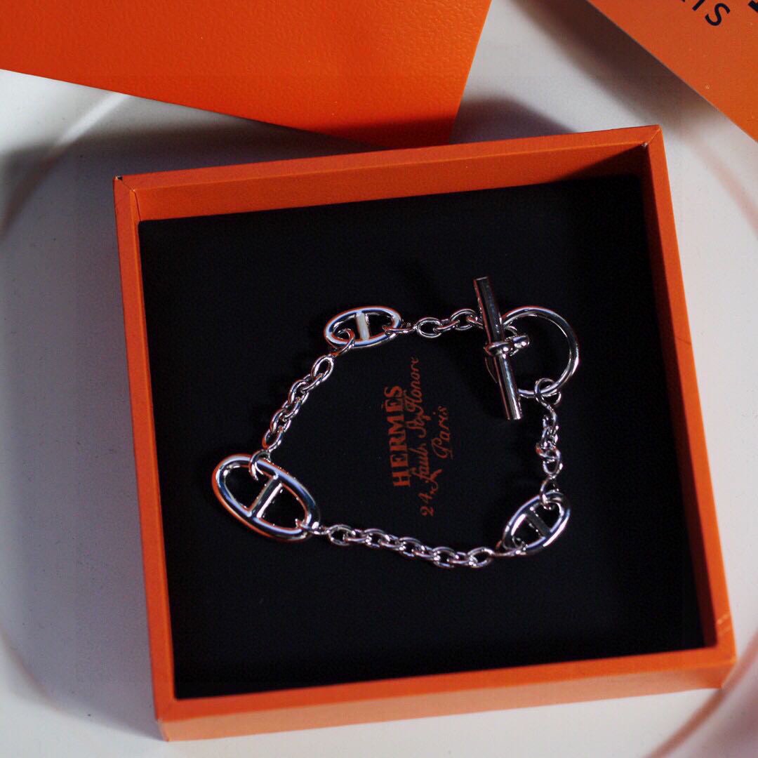人気商品 HERMES エルメス ブレスレット.カフブレス