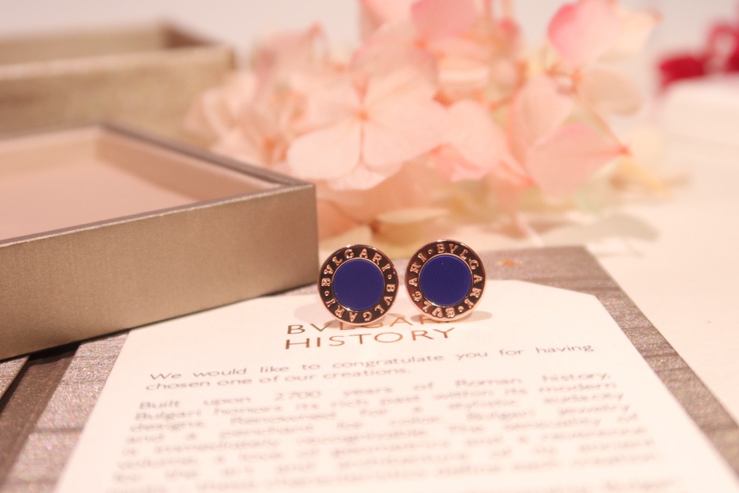 今季の新作 BVLGARI ブルガリ ピアス イアリング