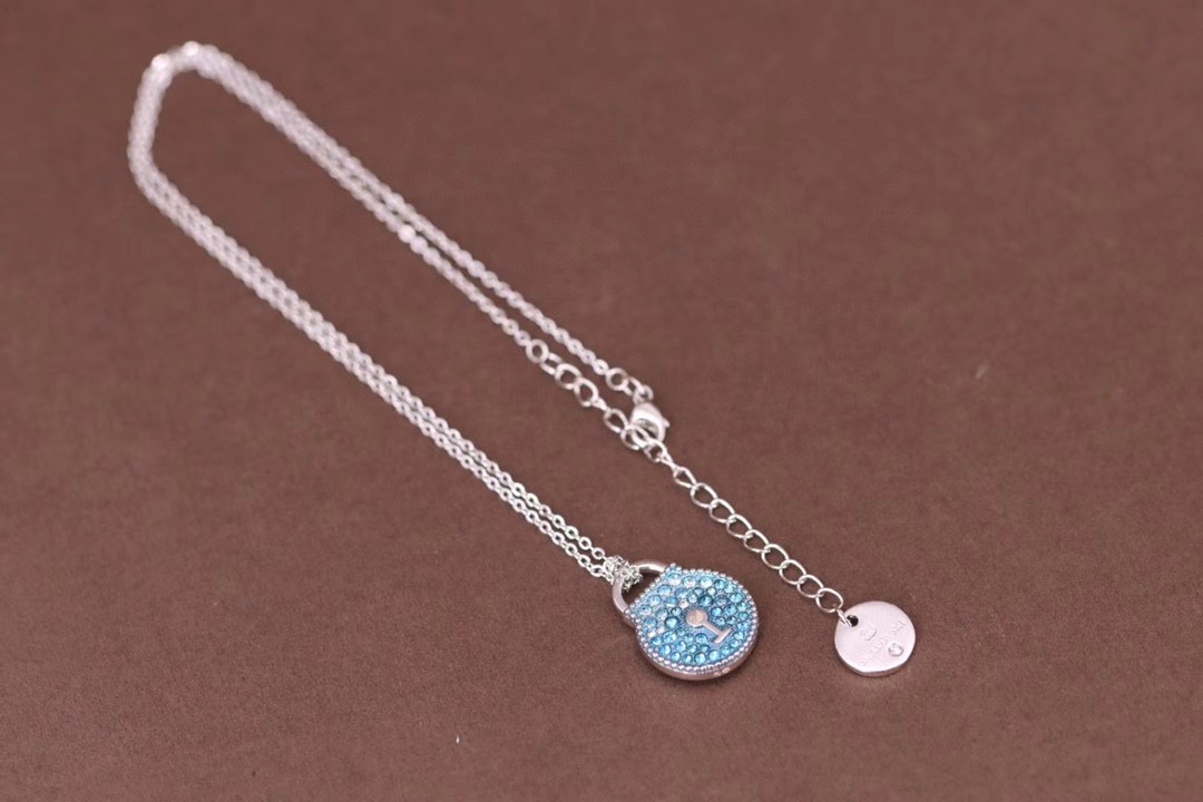 Swarovski スワロフスキー 超美品 ネックレス ペンダント
